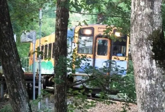 塔のへつり駅