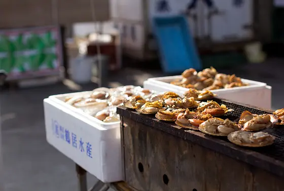 食べ歩きも...