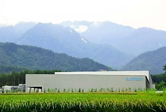 サントリー天然水北アルプス信濃の森工場