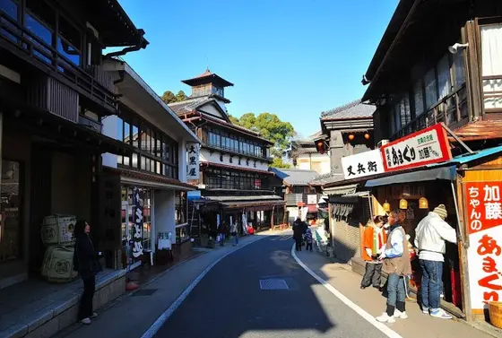 成田山表参道
