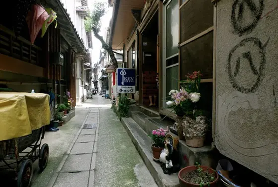 路地めぐり