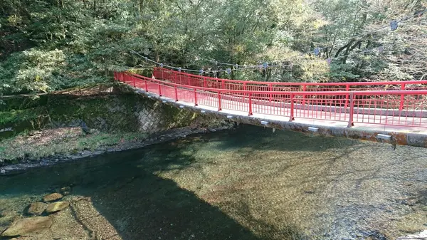 菊池渓谷入り口の赤橋