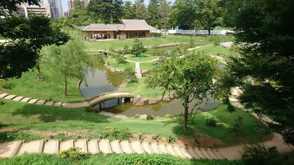 玉泉院丸庭園