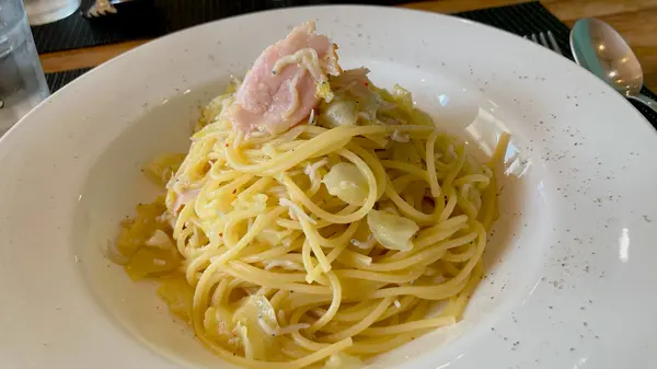 パスタやピザもおいしい🧡
