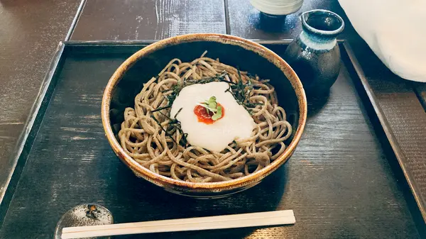 梅とろろそば