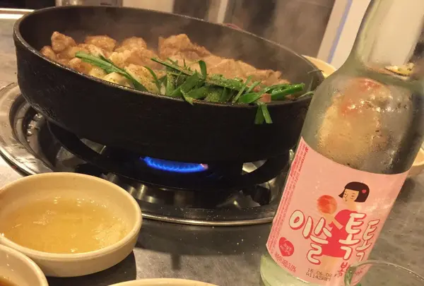 新村黄牛コプチャン 新村本店/シンチョン ファンソコプチャン シンチョンポンジョム / 신촌황소곱창 신촌본점の写真・動画_image_118072