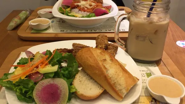 SEKAI CAFE Oshiage （セカイカフェ押上）の写真・動画_image_131319