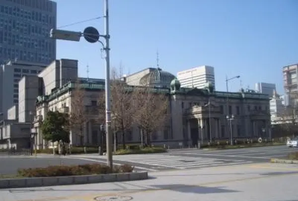 中央公会堂とともに注目を浴びる近代建築物「中之島図書館」「旧日本銀行大阪支店」