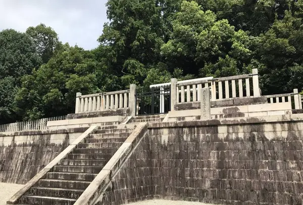 孝安天皇 玉手丘上陵の写真・動画_image_282564