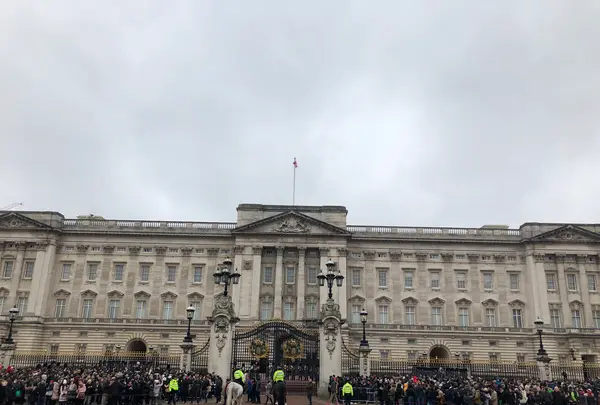 バッキンガム宮殿（Buckingham Palace）の写真・動画_image_420320