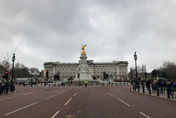 バッキンガム宮殿（Buckingham Palace）の写真・動画_image_420322