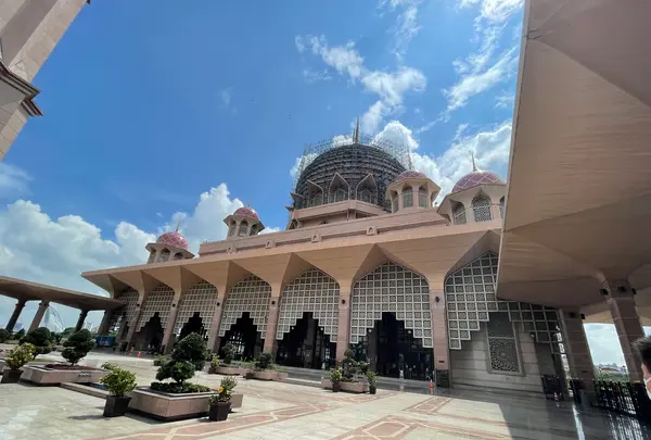 Putra Mosque（プトラモスク）の写真・動画_image_535752