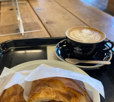 ZEBRA Coffee & Croissant ゼブラ コーヒー & クロワッサンの写真・動画_image_538818