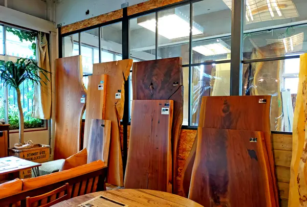 SQUARE Furniture & Coffee stand（スクエア ファニチャー コーヒー スタンド）の写真・動画_image_555093