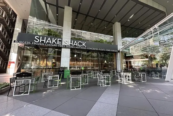 SHAKE SHACK（シェイクシャック） 東京国際フォーラム店の写真・動画_image_616786