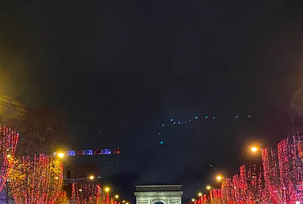 Avenue des Champs-Élyséesの写真・動画_image_644631