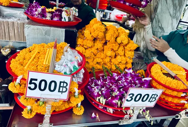 Phra Phrom／Erawan Shrine（プラ・プロム／エラワン廟）の写真・動画_image_692644
