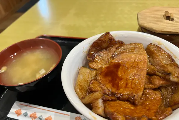 ぶた丼のとん田の写真・動画_image_715110