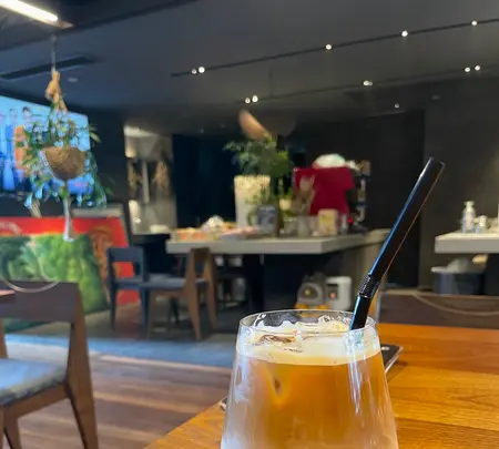 Cafe +8101 (カフェプラスエイトワンオーワン)の写真・動画_image_1650326