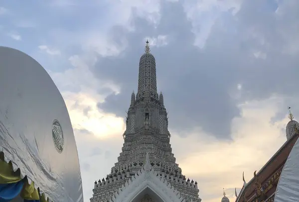 Wat Arun（ワット・アルン／暁の寺）の写真・動画_image_624470