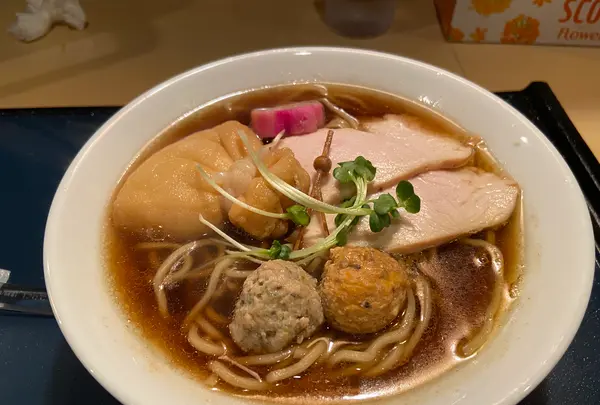 蟹ラーメン専門店 香住 北よしへ行くなら おすすめの過ごし方や周辺情報をチェック Holiday ホリデー