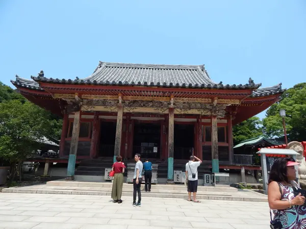 鎌倉時代に建てられた本堂