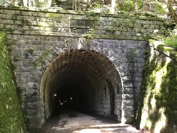 旧天城山隧道南口