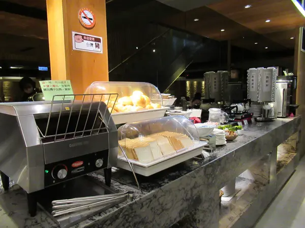 成旅晶賛飯店 パークシティーホテル 花蓮　朝食レストラン