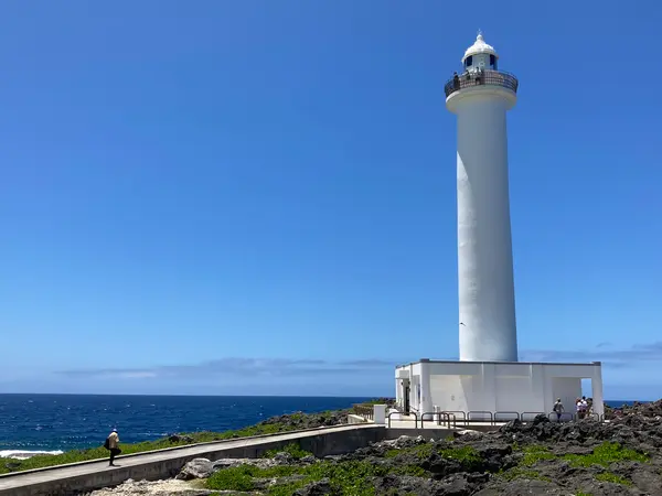 沖縄で一番高い灯台　残波岬灯台