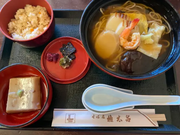 のっぺ蕎麦を食べました