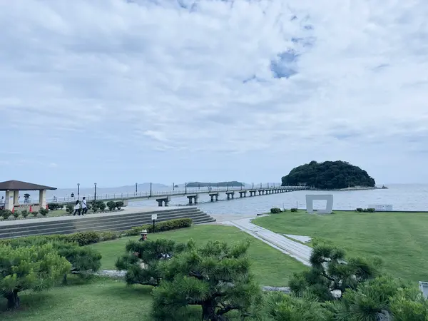 横から見た竹島