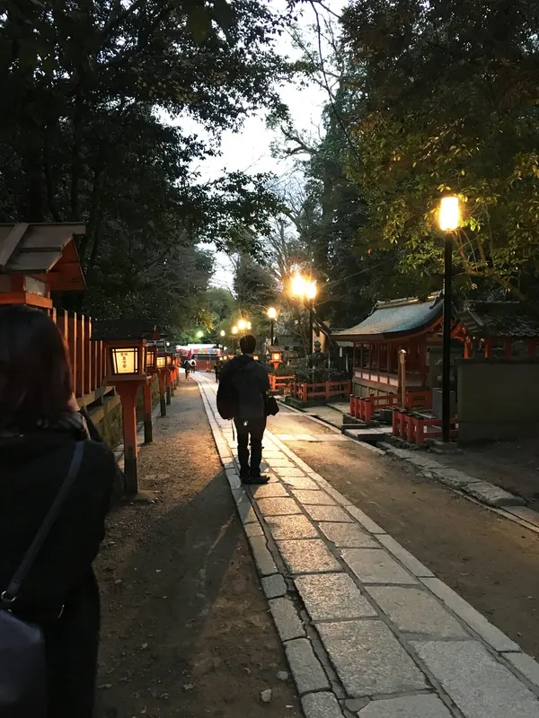 八坂神社の道