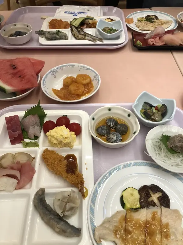 ビュッフェ