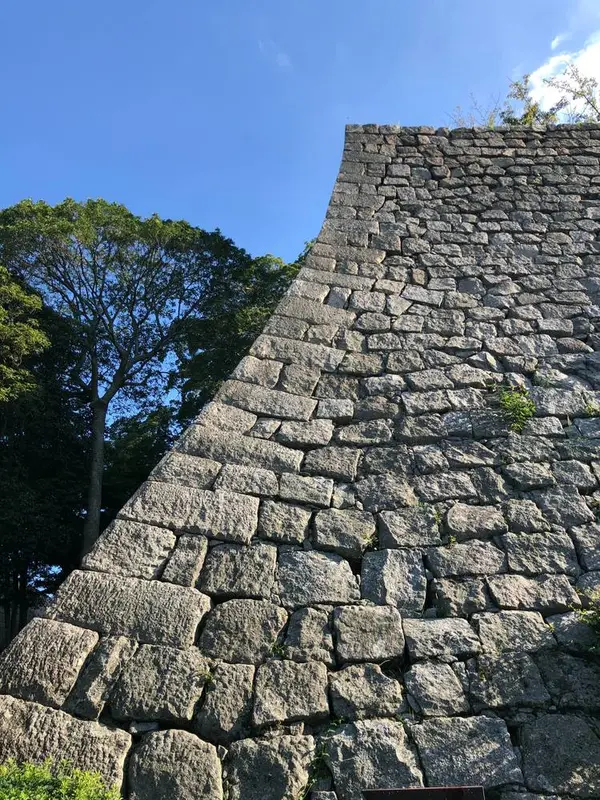 高さ日本一の石垣
