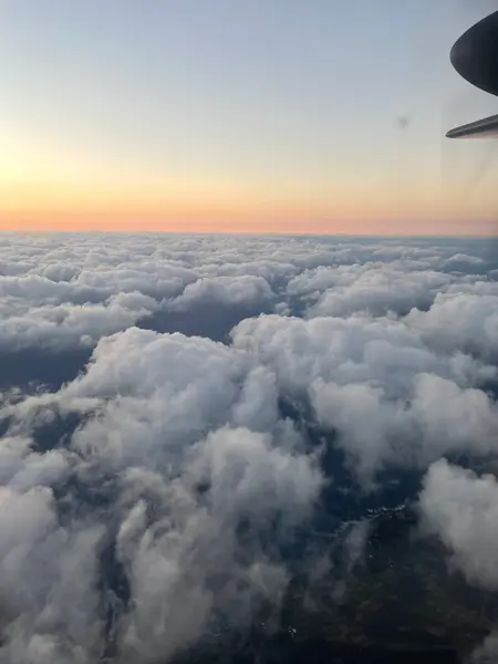 屋久島に向かう機内からはどんな景色が見える？