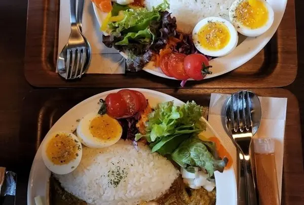 ろじうらのカフェ バンバン堂