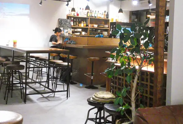 Bird Hostel Cafe＆Bar