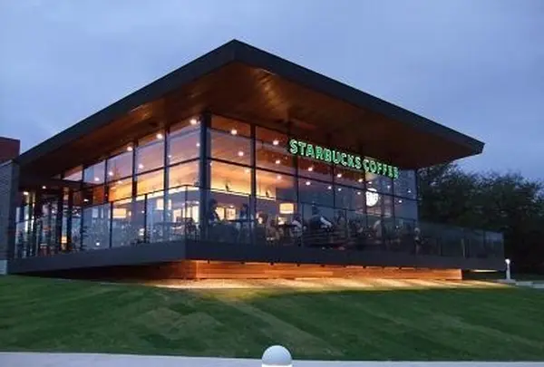 スターバックスコーヒー 富山環水公園店（STARBUCKS COFFEE）