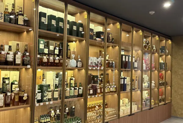 お酒販売専門店リンクサス（LINXAS）大阪日本橋店