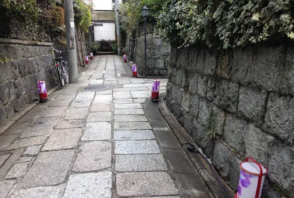 石塀小路