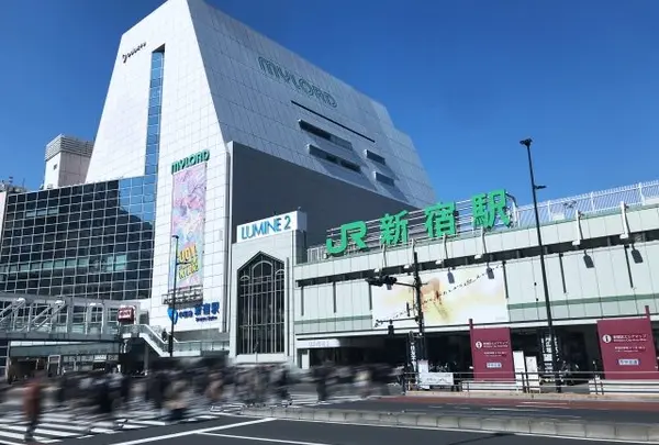 JR新宿駅