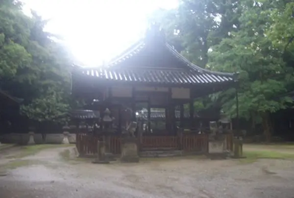 伊居太神社