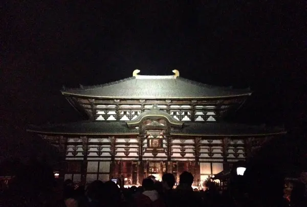 東大寺金堂（大仏殿）