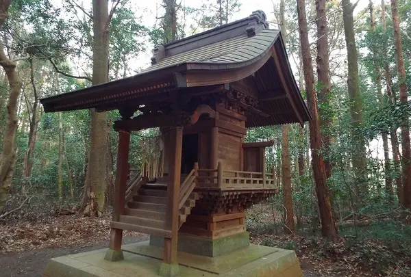 祠