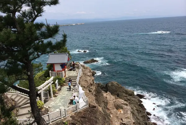竜王岬の海津見神社