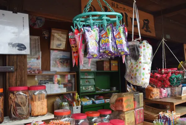 日本最古の駄菓子屋さん
