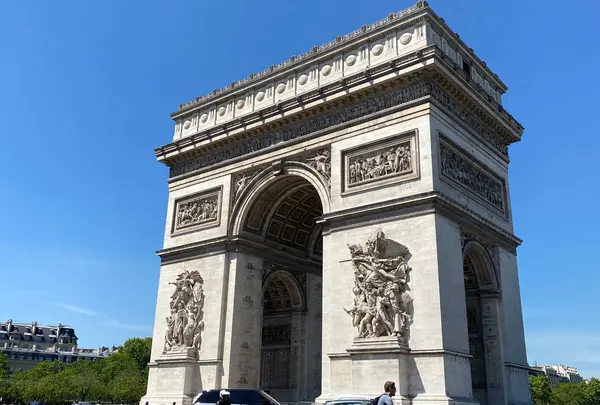  エトワール凱旋門（Etoile Arc de Triomphe）の写真・動画_image_1011660