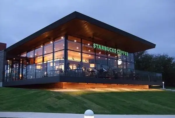 スターバックスコーヒー 富山環水公園店