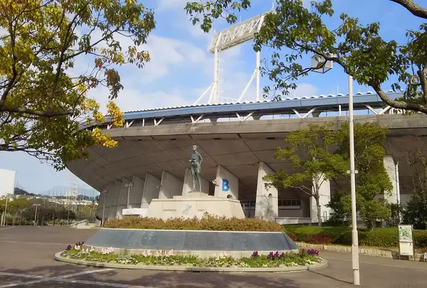 神戸総合運動公園ユニバー記念競技場