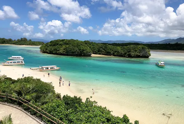 川平湾
